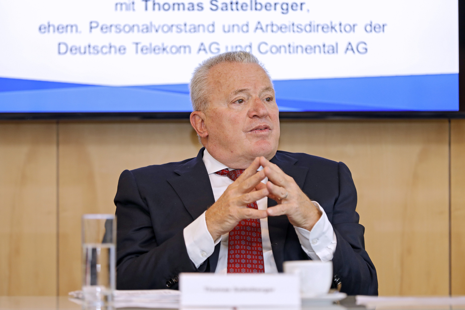 Portrait Thomas Sattelberger